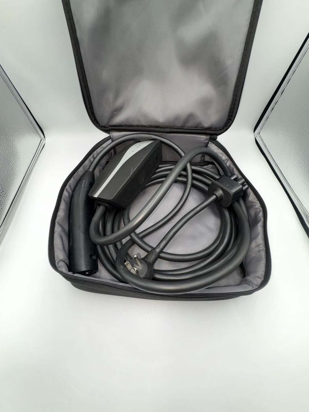 Tesla Gen 2 Mobile Connector Portable EV Charger